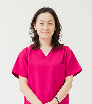 昼間部教務主任 中村麻希